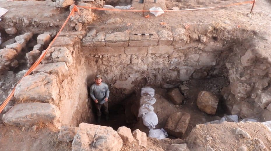 Archaeology continues to prove that all this land belongs to Israel.